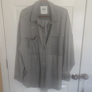 aerie Gray Long Sleeve Button-Up Shirt